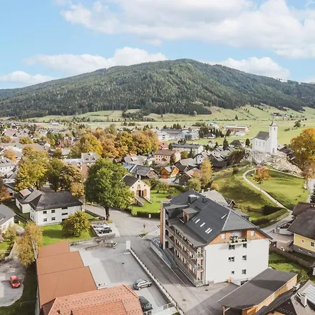 Moxn Lungau - Small Penthouse Mit Terrasse Mauterndorf